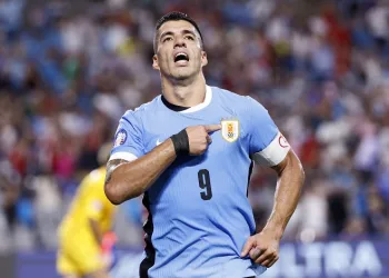 Luis Suarez, milli takımdan emekli oldu