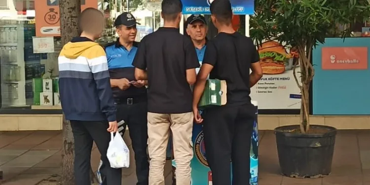 Bin 150 vatandaşa hırsızlık ve dolandırıcılık hakkında bilgi verildi