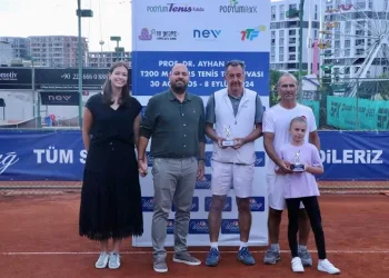 Prof. Dr. Ayhan Kızıl T200 Masters Tenis Turnuvası’nda 7. yılın şampiyonları belli oldu