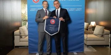 TFF Başkanı Hacıosmanoğlu, UEFA Başkanı Ceferin ile bir araya geldi