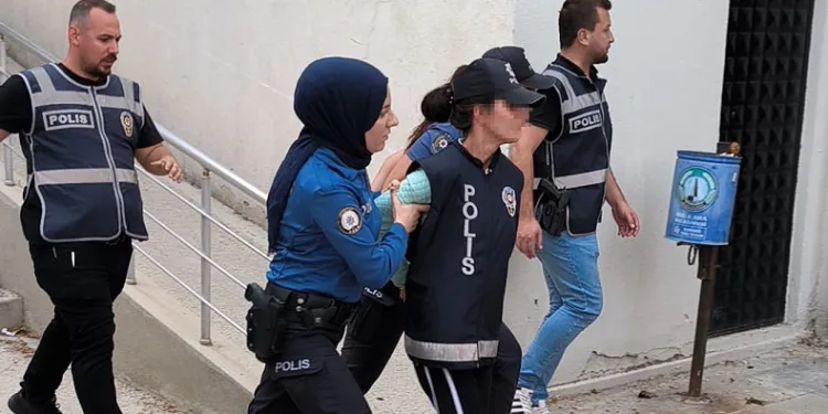 Tekirdağ’da darp edildiği iddia edilen çocuğun annesi adliyeye sevk edildi