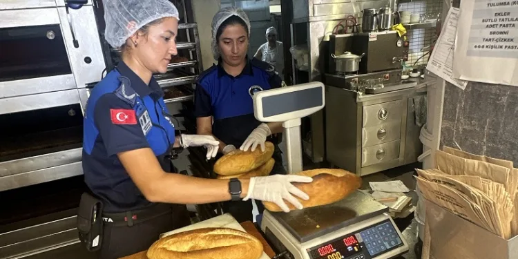 Zabıta ekiplerinden fırın denetimi