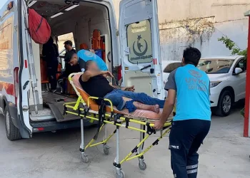 İş yerinde oturduğu esnada silahlı saldırıya uğradı
