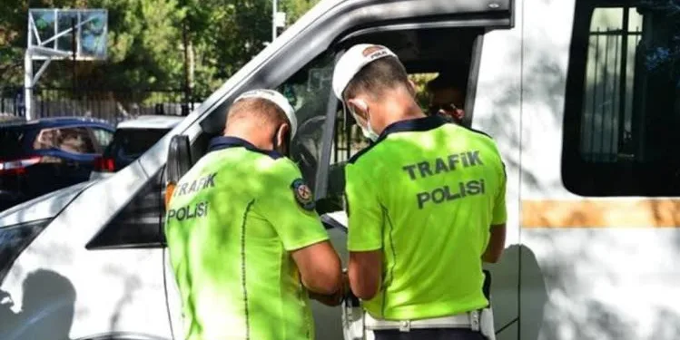 Okul çevresi ve servis araçları denetlendi