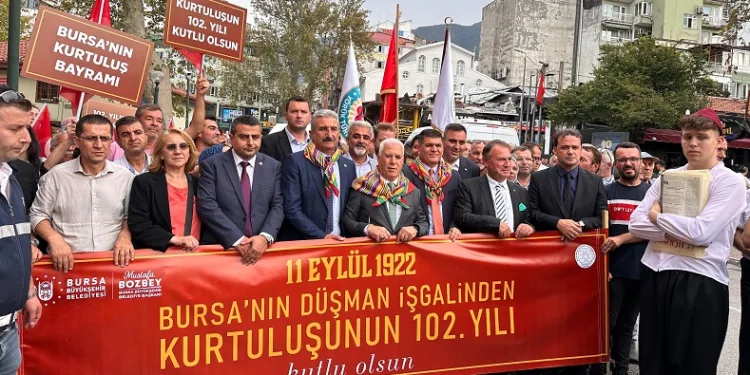 Kurtuluşun 102. yılında tarihe yolculuk