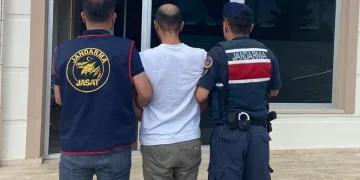 10 yıl 8 ay hapis cezasıyla aranan şahıs yakalandı