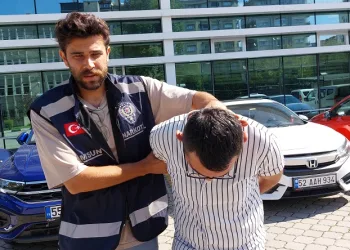 Evinde uyuşturucu hap ele geçen şahıs tutuklandı