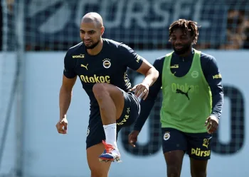 Fenerbahçe’de Sofyan Amrabat, ilk antrenmanına çıktı