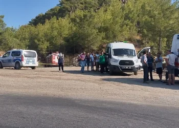 Çöplükte çıplak erkek cesedi bulundu