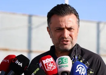 Sivasspor Teknik Direktörü Bülent Uygun: “Konya maçı zor geçecek”