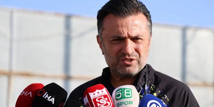 Sivasspor Teknik Direktörü Bülent Uygun: “Konya maçı zor geçecek”