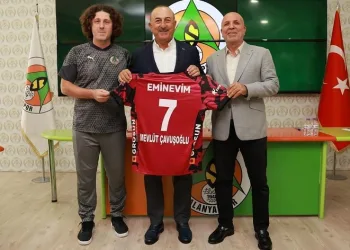 Mevlüt Çavuşoğlu: “Alanya’ya borcumuz ödemekle bitmez”