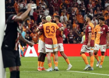 Galatasaray 15 sezon sonra ligde 5’te 5 yaptı