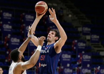 Fenerbahçe, Boban Marjanovic’i kadrosuna kattı