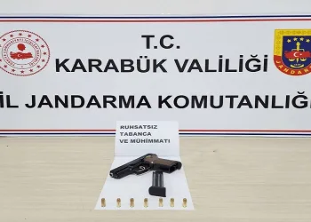 Şahsın üzerinde ruhsatsız silah ele geçirildi