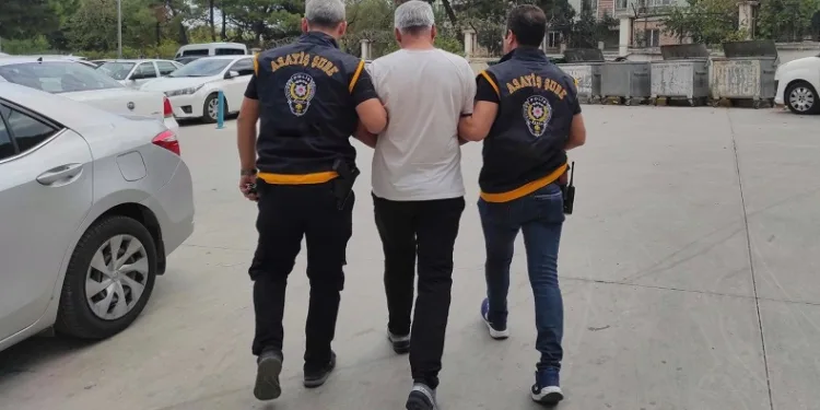 Okul müdürüne silahlı saldırı girişiminde bulunan şahıs yakalandı