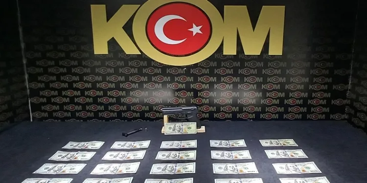 Kalpazan operasyonu: Sahte paralarla yakalandılar