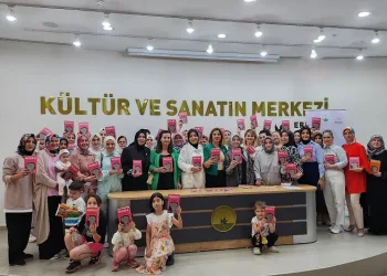 Osmangazi Belediyesi kadınların kitaba erişimini kolaylaştırıyor