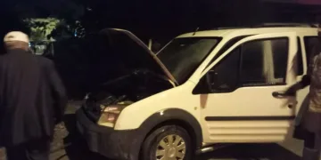 Gölbaşı’da park halindeki araç yandı
