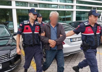Uyuşturucu ticaretinden tutuklandı