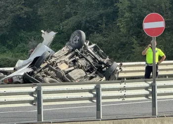 Tünel çıkışındaki kazada sürücü ağır yaralandı