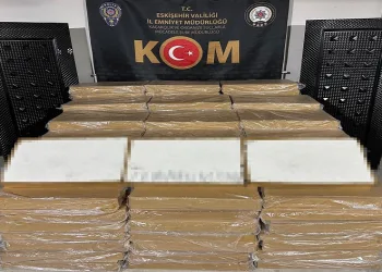 600 bin TL’lik kaçak sigara ele geçirildi