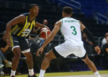 Fenerbahçe, hazırlık maçında Bursaspor’u 107-66 mağlup etti