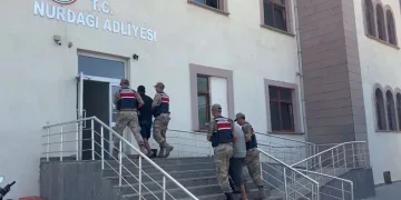 Suç makineleri jandarmadan kaçamadı