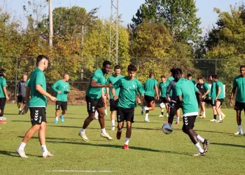 Sakaryaspor, Ümraniyespor mesaisinde