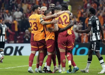 Galatasaray, UEFA Avrupa Ligi’ne 3 puanla başladı