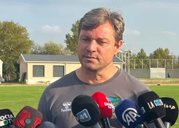 Kocaelispor Teknik Direktörü Ertuğrul Sağlam: “Genç oyuncuların önü bundan sonra açık olacak”