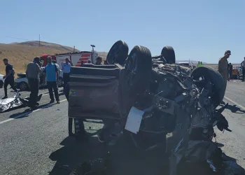 Van’da feci kaza: 2 ölü, 4 yaralı