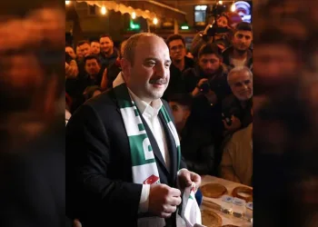Varank, Bursaspor’un deplasman sponsoru oldu
