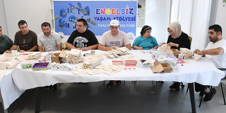 Engelli bireylerden birinci sınıf öğrencileri için sürpriz