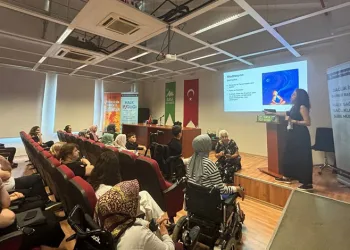 Halk Sağlığı Haftası’nda toplum bilinçlendiriliyor
