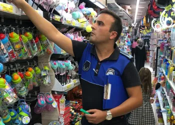 İnegöl’de kırtasiyeler mercek altında