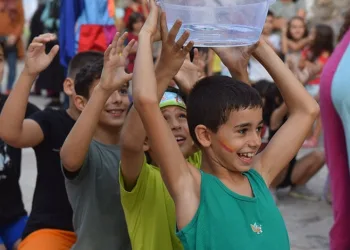 15 bin çocuk sokak oyunlarında buluştu
