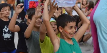 15 bin çocuk sokak oyunlarında buluştu