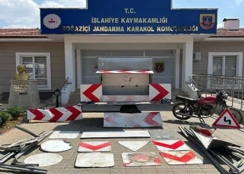 Gaziantep’te levha çalan şüpheli yakalandı