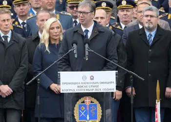 Sırbistan’da zorunlu askerlik uygulamasına onay