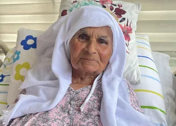 Gülten ninenin 108 yaşına rağmen hiçbir hastalığı yok