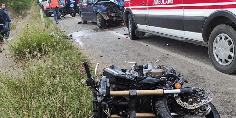 Bir ay önce evlenmişti, trafik kazasında hayatını kaybetti