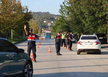 Düzce’de aranan 9 şahıs yakalandı