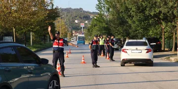 Düzce’de aranan 9 şahıs yakalandı