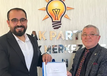 AK Parti’li Belediye Meclis Üyesi görevinden istifa etti