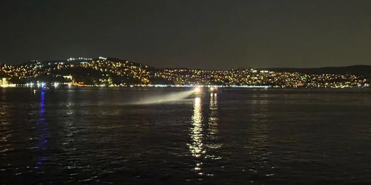 Florya açıklarında sürüklenen tekne kurtarıldı