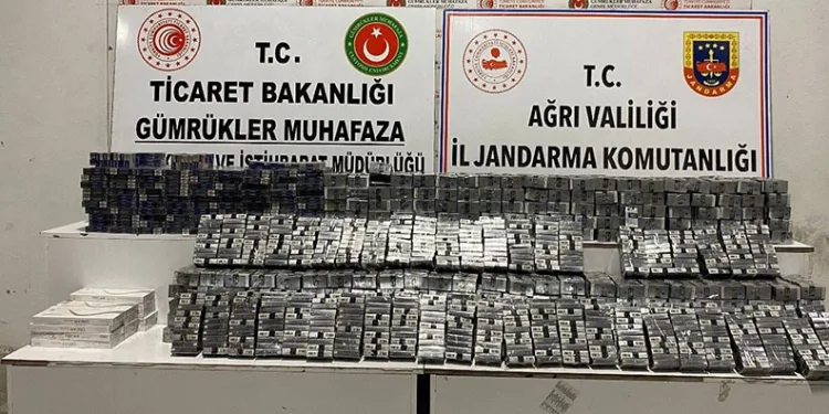 Ağrı’da çok sayıda gümrük kaçağı sigara ele geçirildi