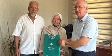 İslam dininden etkilenen Rus kadın Müslüman oldu