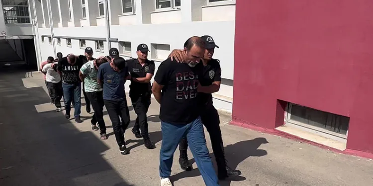 Adana’da 41 torbacı tutuklandı