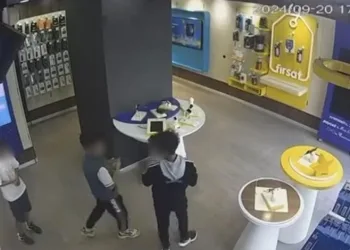 Bursa’da telefon çalan çocuklar yakalandı